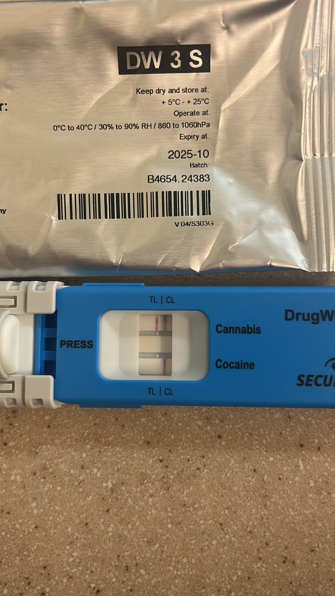 Brighouse. Suspect following satnav up dead end! When stopped smells strongly of cannabis and fails roadside drug test. To cells <a href="/WYP_CldrValleys/">West Yorkshire Police - Calderdale Valleys</a> <a href="/LilliansLaw1/">Lillian's Law</a>