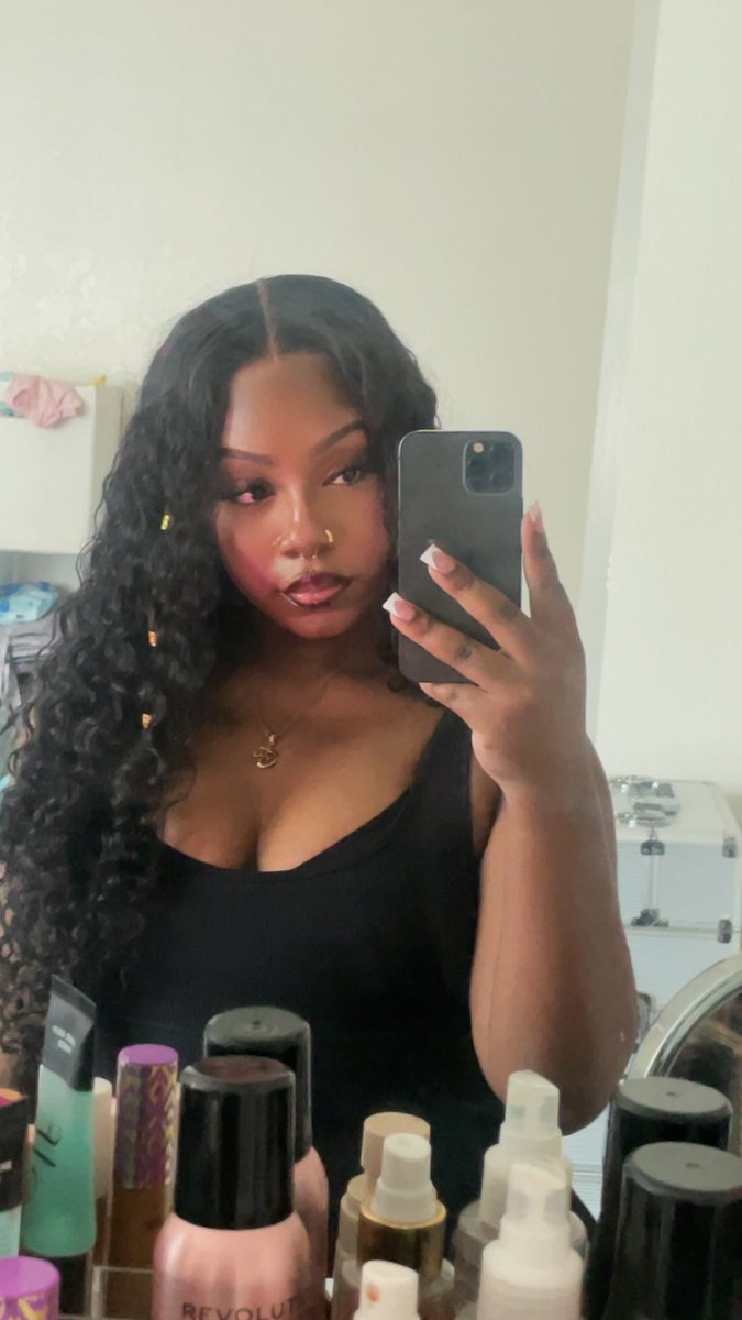 AshashayK's tweet photo. Love a Good Makeup day 😩 https://t.co/lZujmj1cvU