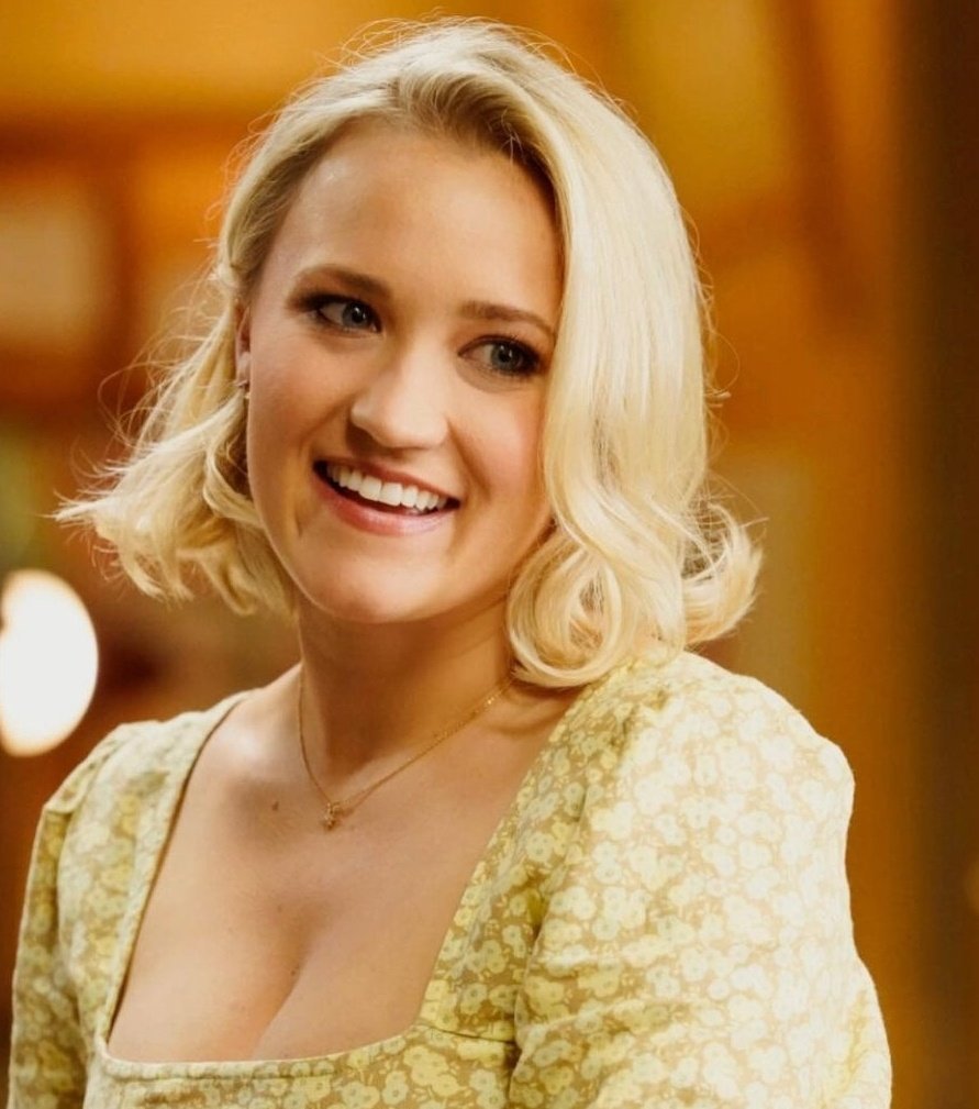 youngsheldonbra's tweet photo. Hoje é o aniversário da lindeza Emily Osment, nossa eterna Mandy Cooper! YSBRA lhe deseja muitas felicidades e muitos anos de vida! ❤️ https://t.co/KwDCr04XiZ