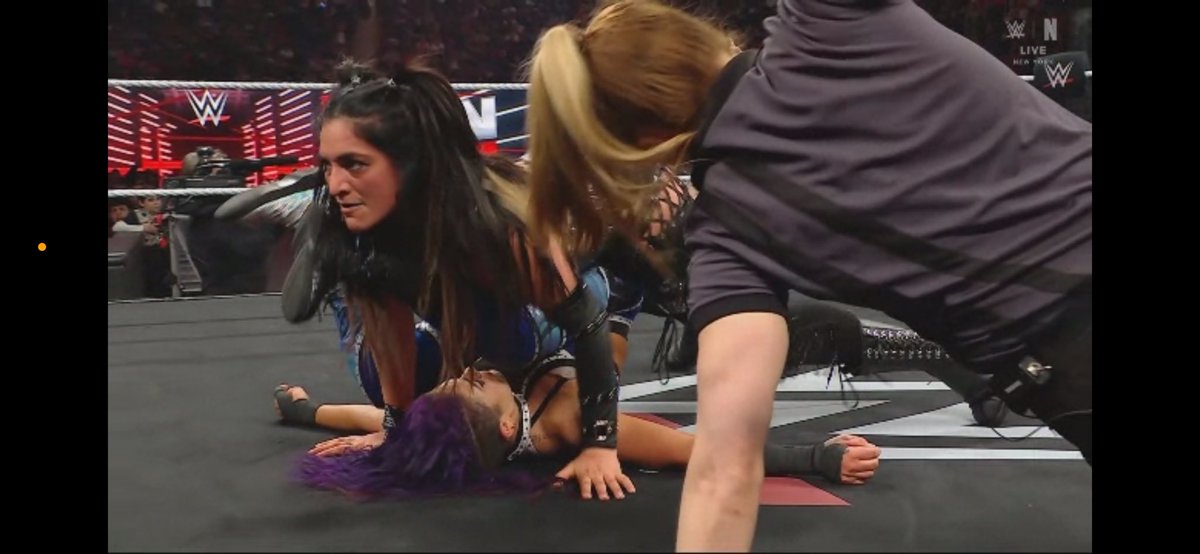 WriterWWEMaven's tweet photo. Big Mami Cool Raquel wins! 
#WWERaw #RawOnNetflix https://t.co/uWUHFXKwtC