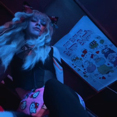 midnightblue991's tweet photo. Purr 😚🫶🏻

#NewProfilePic https://t.co/yoIBIZQ8y0
