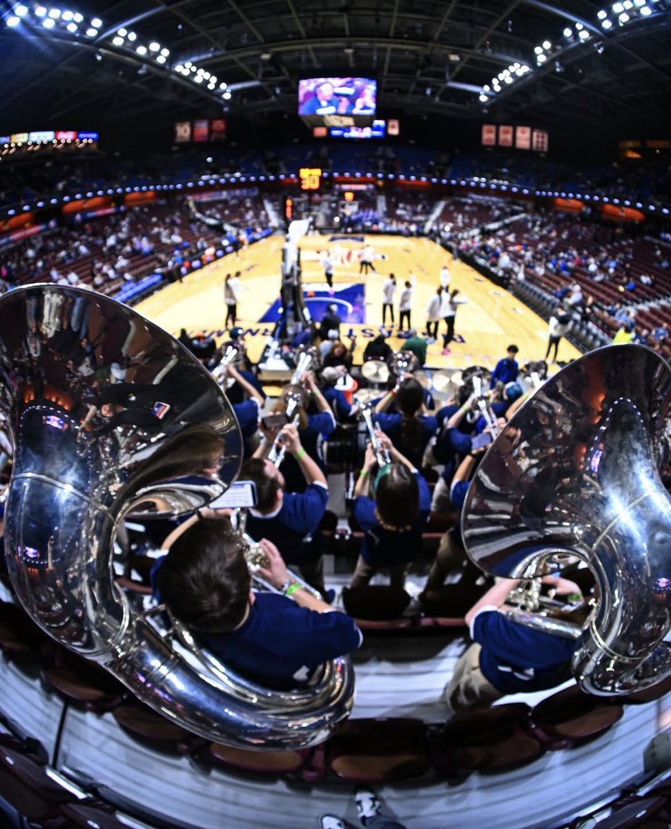 UConn Band tweet media