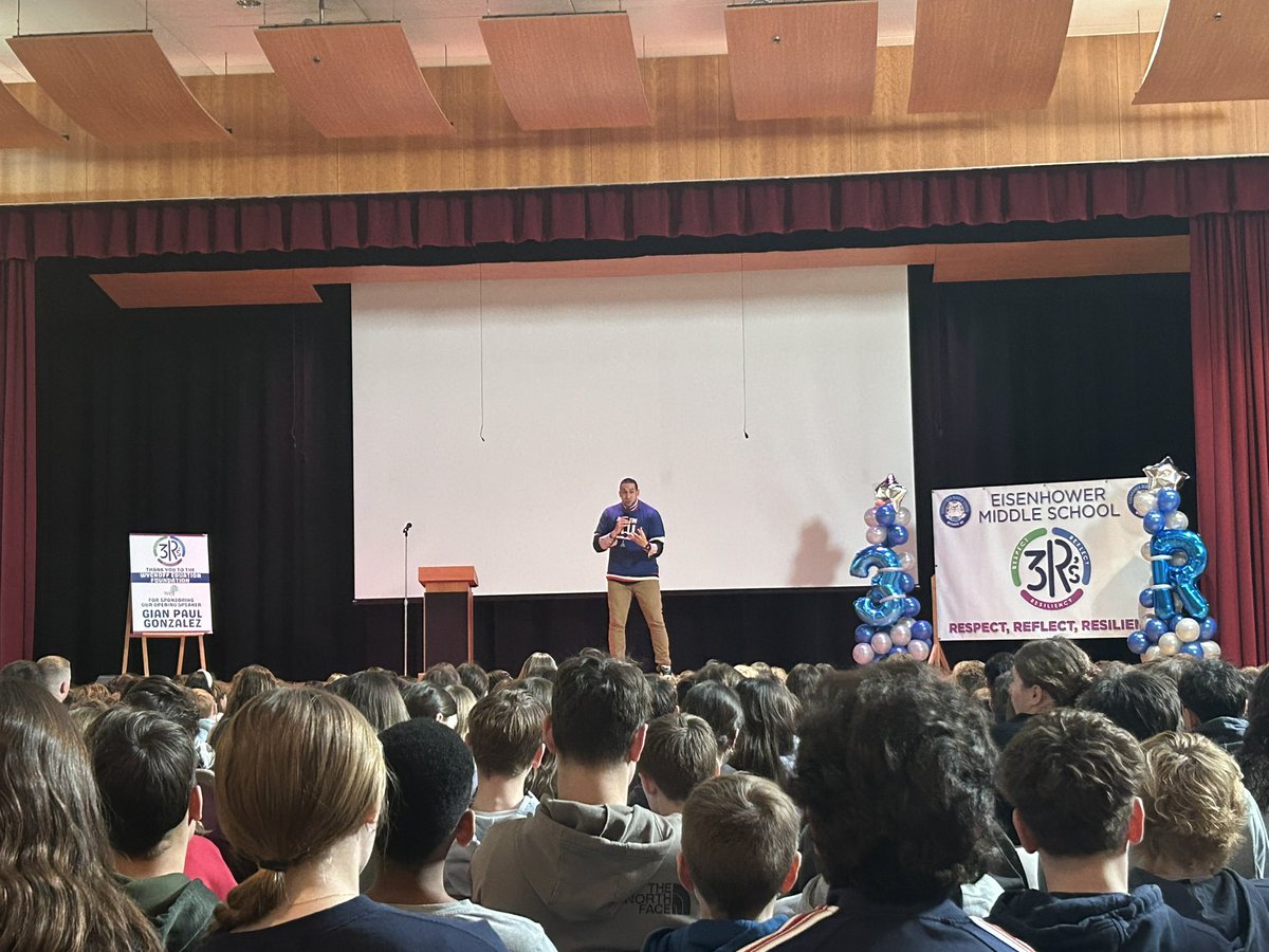 𝙴𝙼𝚂𝙼𝚎𝚍𝚒𝚊 tweet media