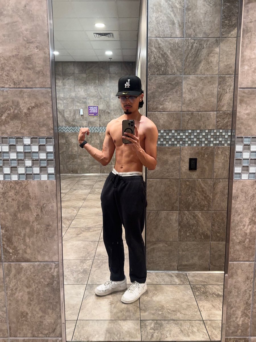 alejandro (@aal3xx11) / Posts / X