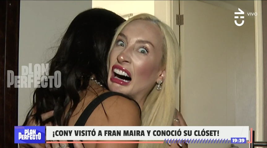Kursor's tweet photo. JAJAJJAJAJA, me cagué de la risa con su cara....
#PlanPerfectoCHV 
#Granconstanza https://t.co/osJTUowCpQ