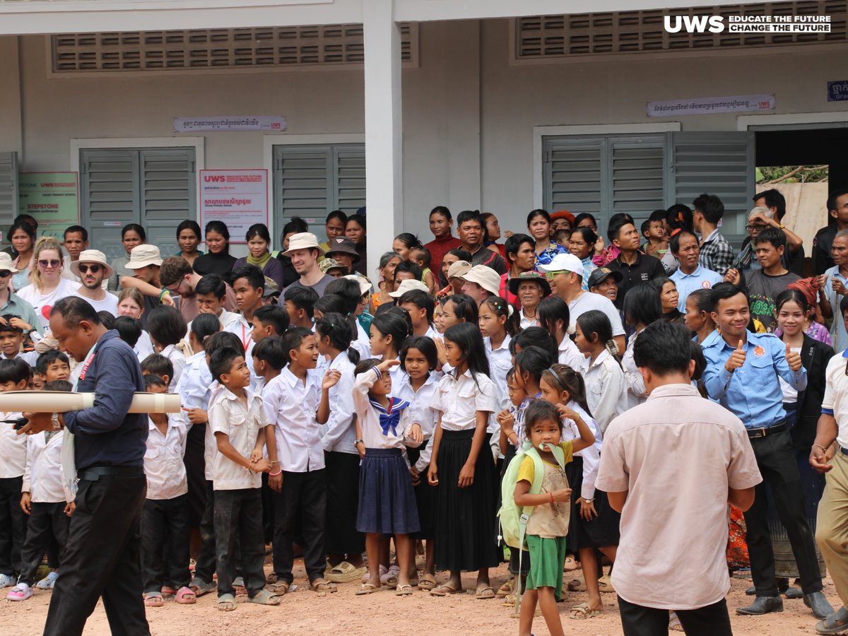 uwscambodiahub's tweet image. 🏫 Grateful for the incredible visit from StepStone to Chuay School and the community! Their ongoing support is transforming education and creating opportunities for children. Thank you for being a crucial part of this journey!

#StepStone #UWSCambodia #UWS #UnitedWorldSchools