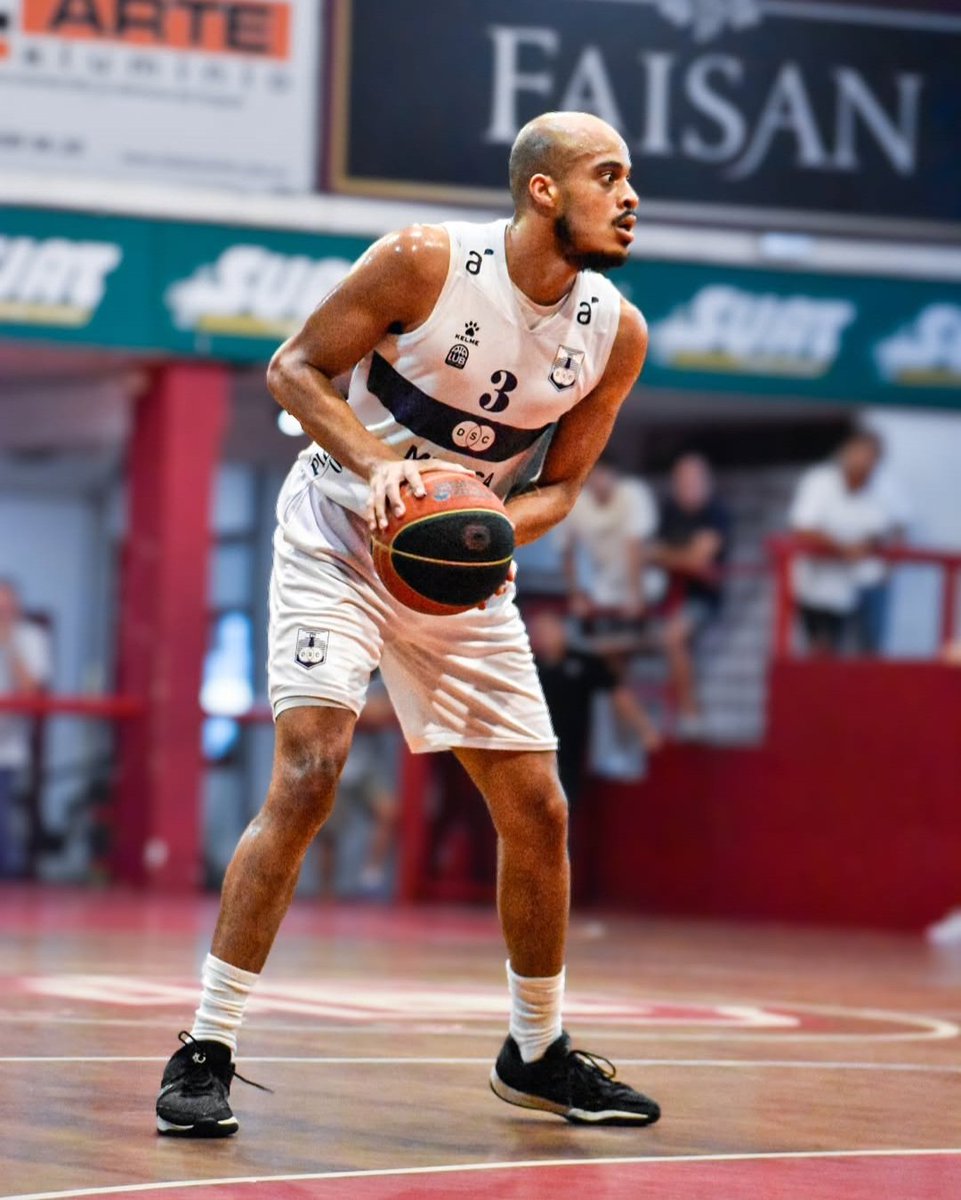 Victoria de <a href="/DSCbasquet/">Defensor Sporting | Básquetbol</a> sobre <a href="/ClubCordon1/">Club Cordón</a> 88 a 78 por la Ronda Título de Liga Uruguaya, gran partido de Dion Wright <a href="/TheWrightHoops/">Dion Wright</a> con 32 pts, 6 reb, Facundo Terra <a href="/FacuTerra24/">Facu Terra</a> 11 pts, 10 reb, 8 asist, en Cordón Deshone Hicks 24 pts (4/6 en triples), Fernando Verrone 15 pts
