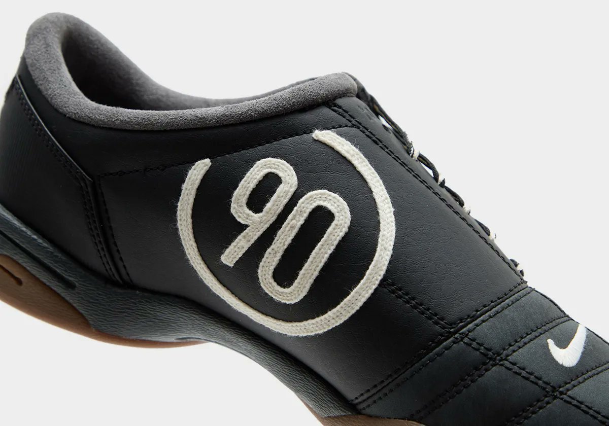 2025年 発売予定】 NIKE TOTAL 90 III SP 