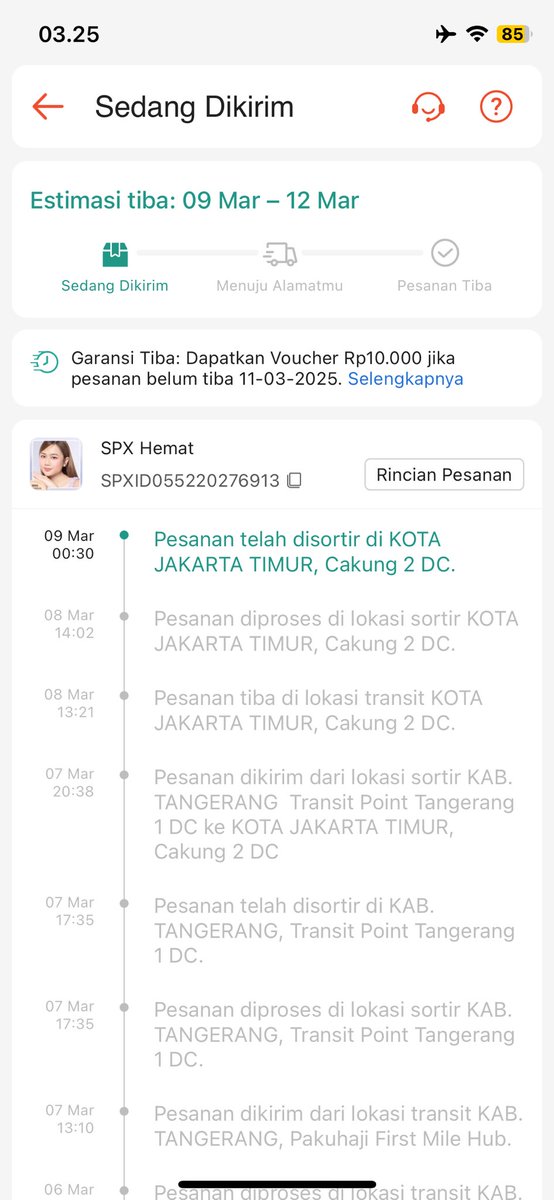cranberryred__'s tweet image. Ini Spx kenapa sii, paketku sampe sekarang belom dtng” dan statusnya masih stuck di Jakarta DC Cakung 2 dari tgl 8 dan sampe sekarang belom gerak sama sekali. 
Tolong kejelasanya gimana iniii
@ShopeeCare @ShopeeID 
#shopee #shopeeexpress