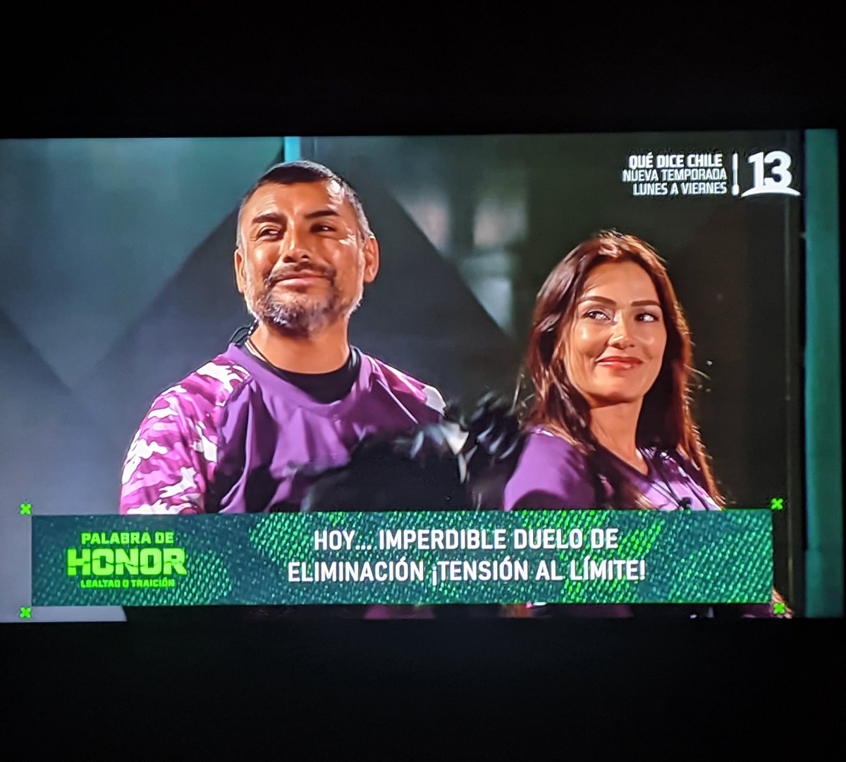 Ronfri_'s tweet photo. @canal13 y sus editores genios nos hace esperar la competencia hasta hoy Lunes pero el Viernes mostró un adelanto del PRÓXIMO CAPÍTULO en donde la única que no aparece en las imágenes es Gálvez. 🤡🤌

#palabradehonor #palabradehonor13 https://t.co/xBx7jlLMGj