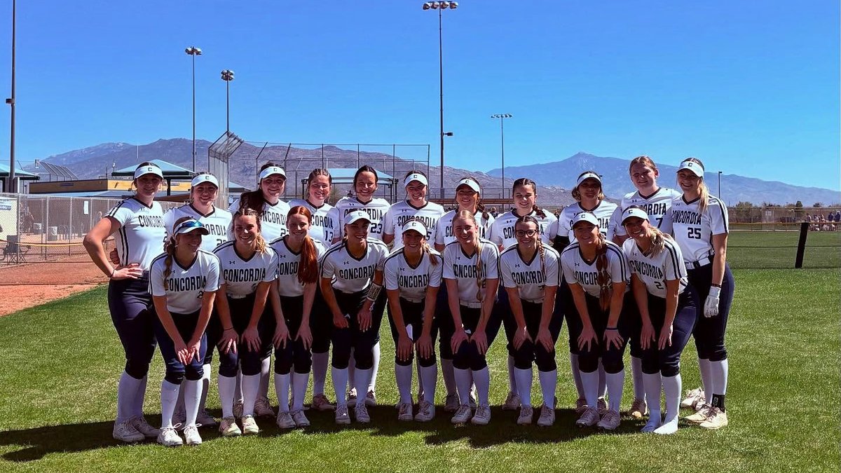 cunebulldogs's tweet photo. 🥎 | @cunesoftball RECAP: Bulldogs offense stomps competition; Win streak moves to six - https://t.co/zaKUES4VKu