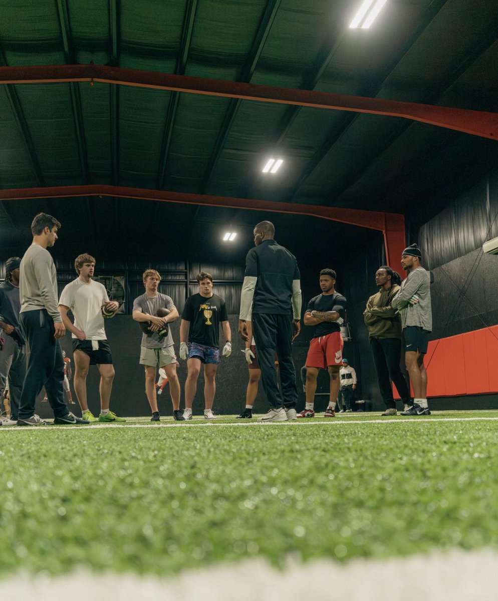 Drake Lindsey tweet media