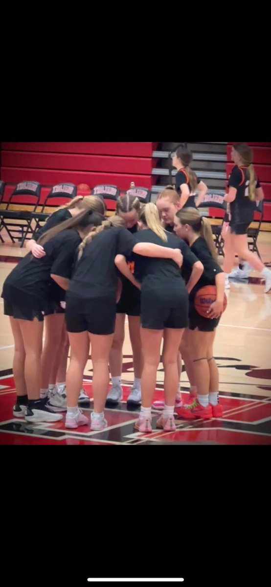 Proud of our 7th grade, as their season comes to a close.  They have grown so much since Fall league.  

8th grade moves on!   Great win tonight!  🔥🦴🏀🐅👸🏼