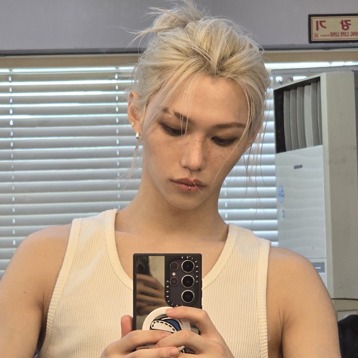 letsgokeith's tweet image. ᅟᅟᅟ
ᅟᅟᅟᅟᅟ𝖢𝖺𝗇 𝖨 𝖻𝖾 𝗒𝗈𝗎𝗋 𝖠𝗉𝗁𝗋𝗈𝖽𝗂𝗍𝖾?
ᅟᅟᅟ