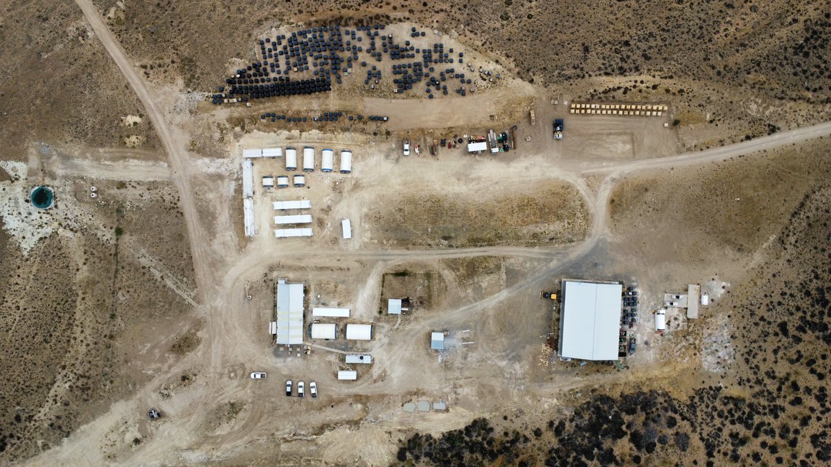 USL_UnicoSilver's tweet photo. A bird’s-eye view of our underway diamond drilling program at our Cerro Leon project in Santa Cruz, Argentina.

$USL $USL.ax https://t.co/JDzxkvhQ8J