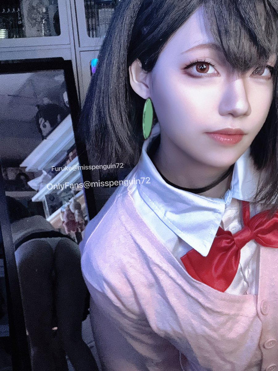 Dandandan
半夜在房間cos小桃
我弟跑來借電腦

我弟：你啥小？

：小桃啊，你沒看膽大黨喔

我弟：有看啊，好看

我弟：你長的比較適合高速婆婆

：我高你爸雞巴菜花啦高！！！！！

：幹！！！！

媽的死小孩，幹！！ https://t.co/i4n69olAqN