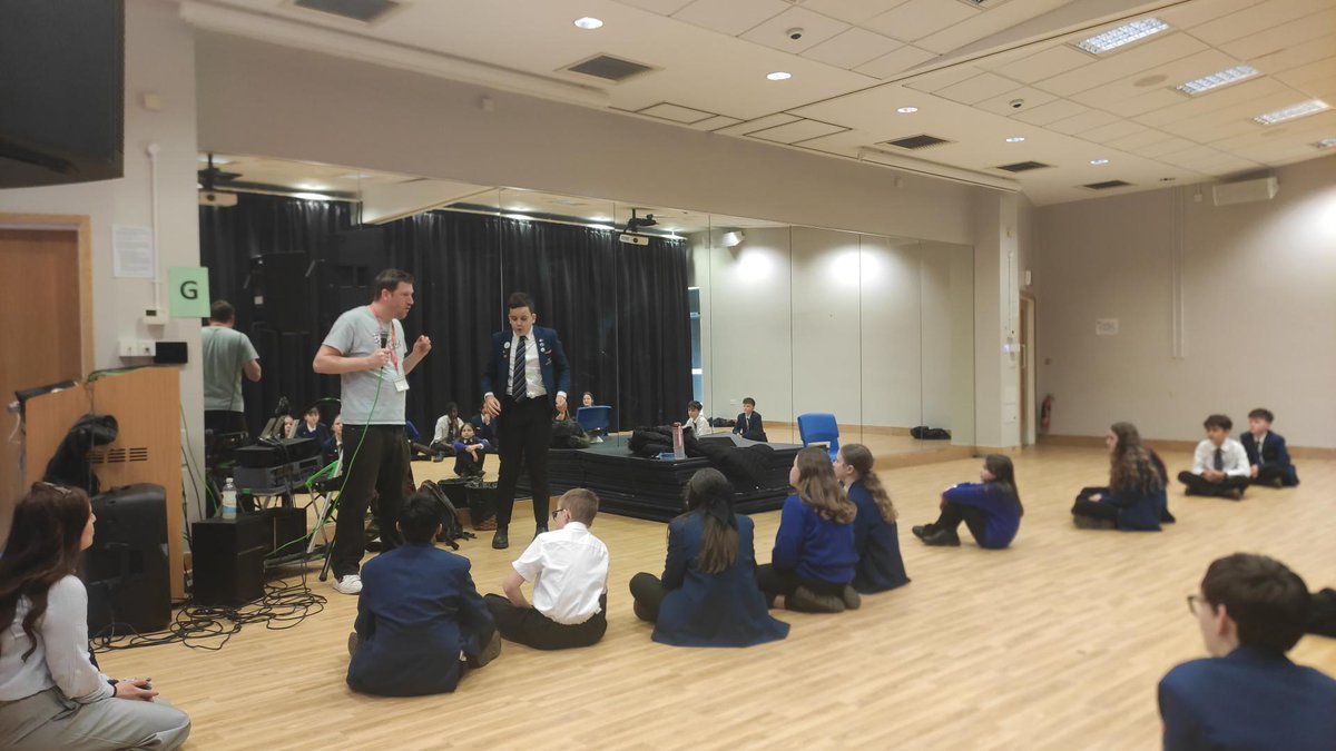 N'pton Academy Music tweet media