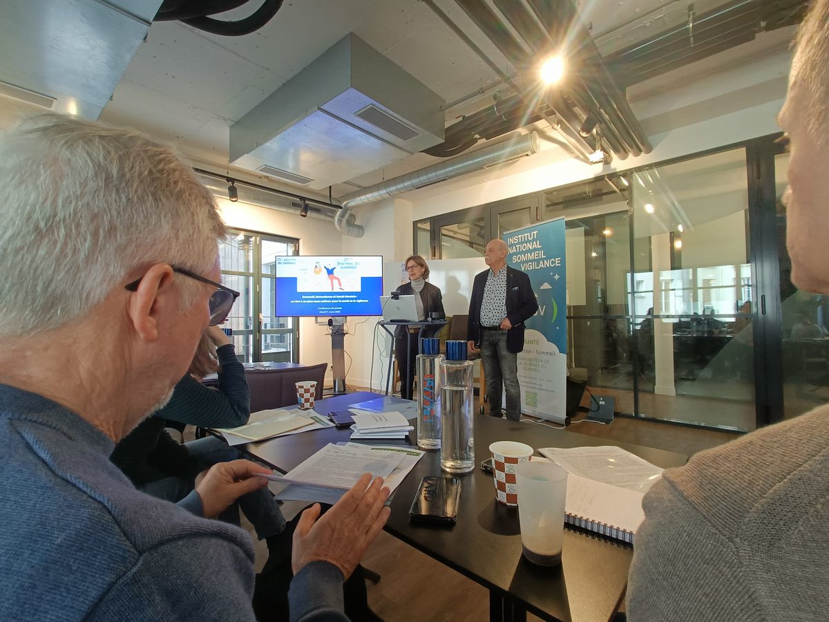 📢 Conférence de presse de la 25e Journée du Sommeil ! 💤
🔎 Enquête 2025 sur la somnolence : un signal d’alerte pour notre santé mentale &amp; vigilance 🚦
🖥️ En présentiel &amp; distanciel
🎙️ Avec des experts du sommeil et de la santé
👉 Suivez-nous pour les chiffres clés !
