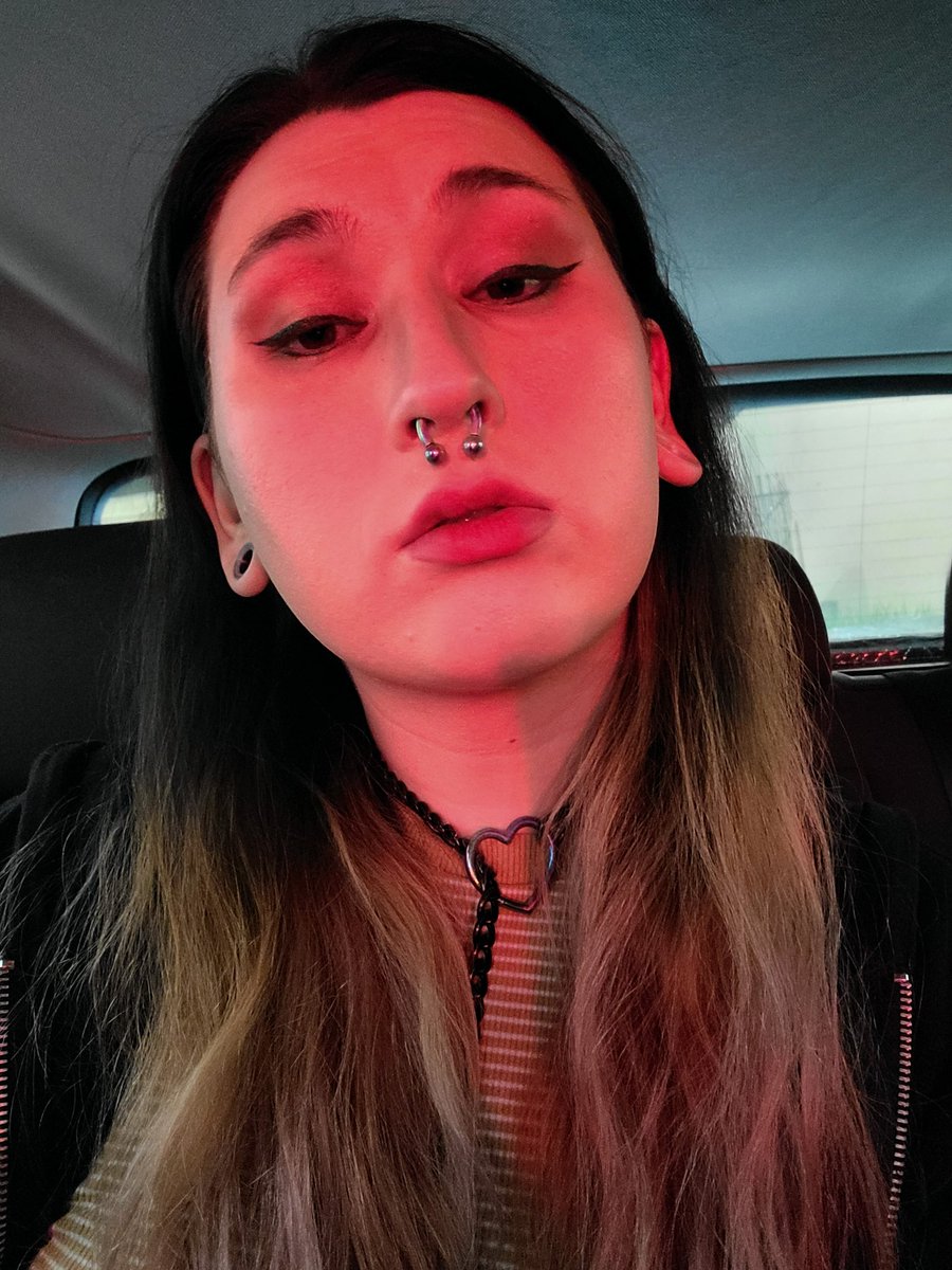 fumi🔻🏳️‍⚧️ tweet media