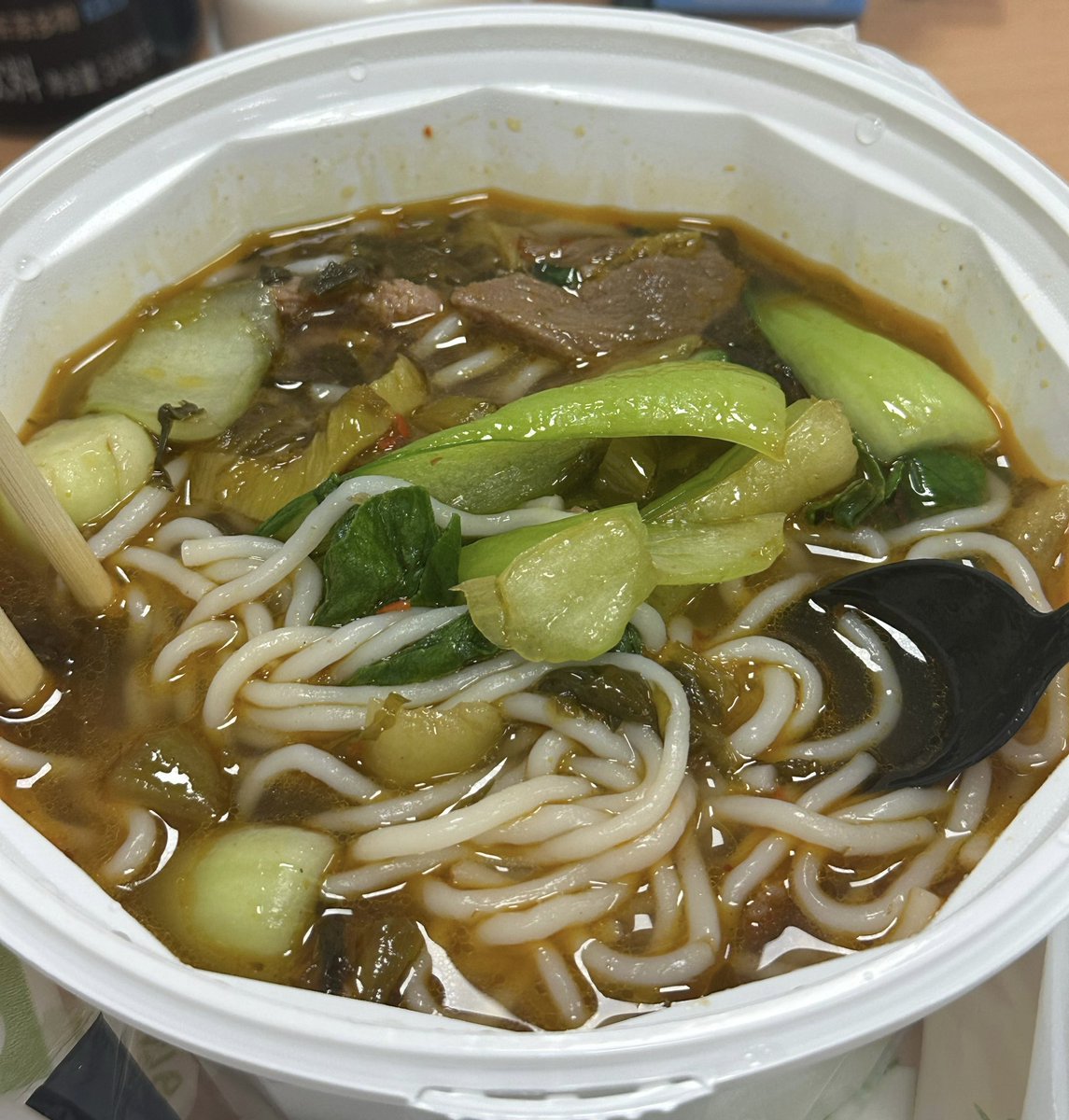 现在才吃午饭 那什么时候吃晚饭呢我请问