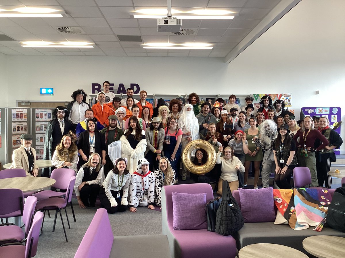 📚| World Book Day

Last week, staff dressed up with the theme 'from Book to Film' for this year's World Book Day!

Students voted for the best dressed department and took part in a 'from Book to Film' quiz at break and lunch.