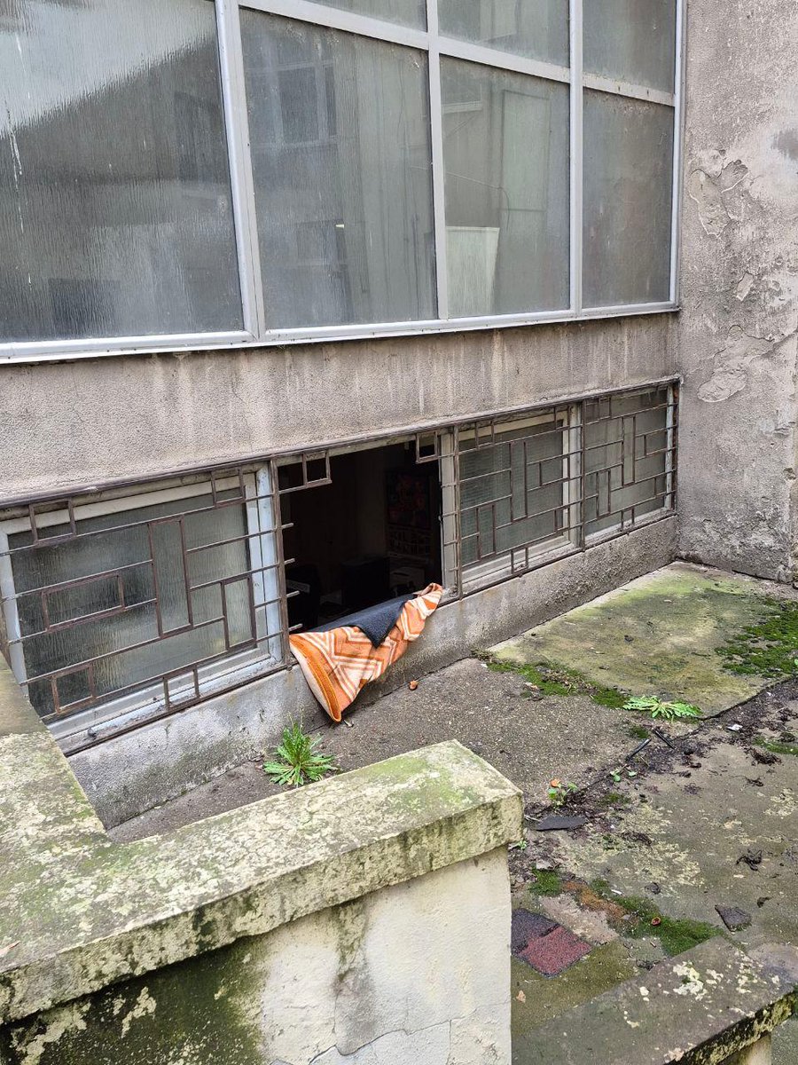 FDU u blokadi tweet media