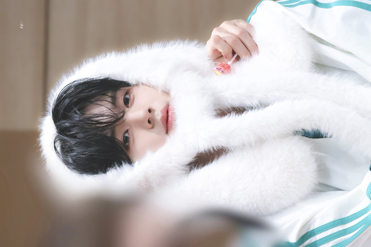 psycho__oO's tweet photo. 250309 팬싸 

#제로베이스원  #zerobaseone #zb1 
#ゼベワン　#hanyujin #ユジン #유진 #한유진 https://t.co/TS1fApesa9