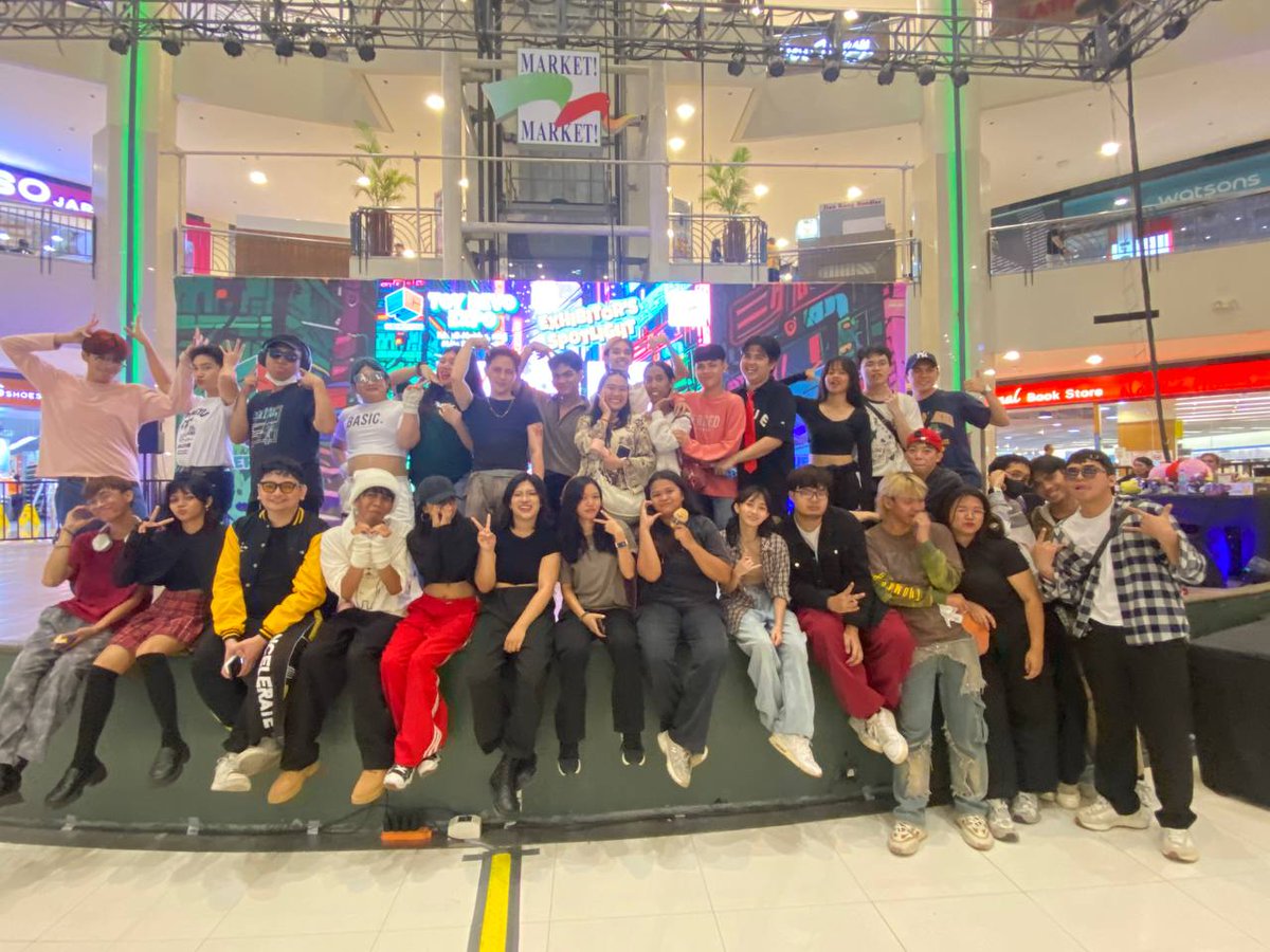 KFam_Laguna's tweet photo. Do you feel EXTRAL after joining our RPD??
We would like to thank SuperCon PH & Ayala Malls Market Market for giving us opportunity to conduct a random play dance and to all the people who joined, thank you so much! ๐ฅฐ๐ฅฐ
#kpop #KPopRandomPlayDance #kfam #events https://t.co/r5P0E3aTFb