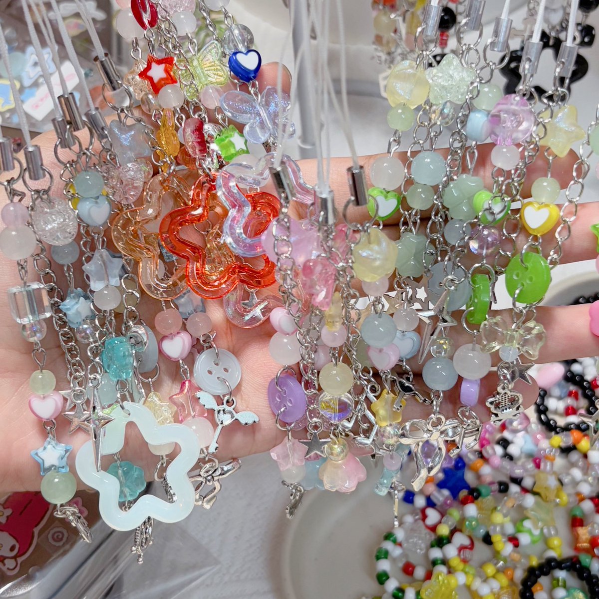 plengsin_cr's tweet photo. 𓂋 Custom orders 🪼🏖️🗯️

⌗ mini charms เริ่มต้น 10฿
⌗ พวงกุญแจ — 39฿
⌗ สร้อยข้อมือ — 69฿

🫙 งานคัสตอมสามารถดูได้ที่ #plbeads  
#พวงกุญแจ #พวงกุญแจลูกปัด #ตลาดนัดลูกปัด #กําไลข้อมือ #กำไลลูกปัด #สร้อยข้อมือ #สร้อยข้อมือลูกปัด #ที่ห้อยโทรศัพท์ #รับทําของแจก #รับทําgiveaway https://t.co/EqkhE5EJ57