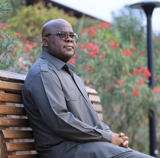 chauffeur243's tweet photo. Même si une voix céleste affirmait que Félix TSHISEKEDI est le fils de Dieu, il ne faudrait jamais l'écouter.
Ce président nous a causé de nombreux désagréments !
Plus jamais un président qui parle beaucoup !
😂😂😂😂😂😂😂😂 https://t.co/2cphT3nBvk
