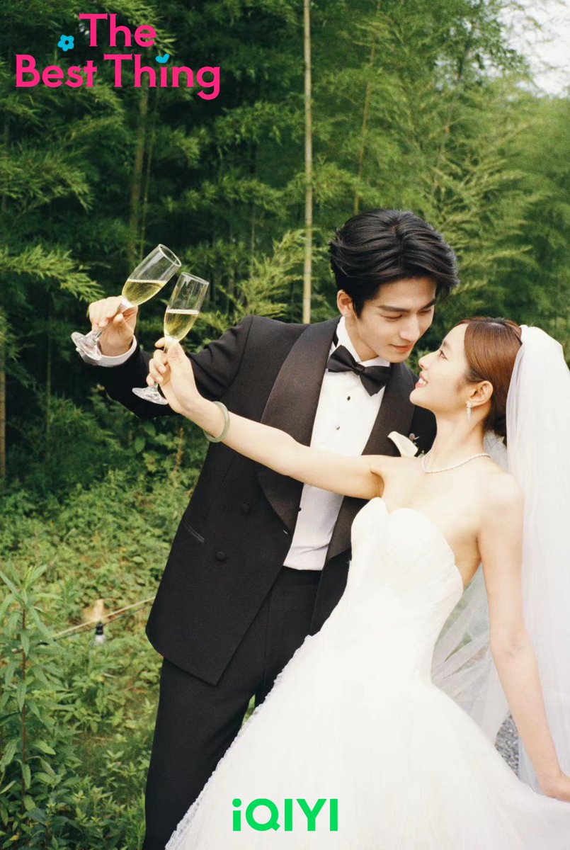 iQIYI's tweet photo. Our vows take root and flourish in this spring. 💕💍

#iQIYIOriginal #cdrama #爱你 #TheBestThing #张凌赫 #ZhangLinghe #徐若晗 #XuRuohan #王宥钧 #WangYoujun #唐九洲 #TangJiuzhou #黄灿灿 #HuangCancan #周益如 #ZhouYiru #romance https://t.co/USpwc2O9Ay