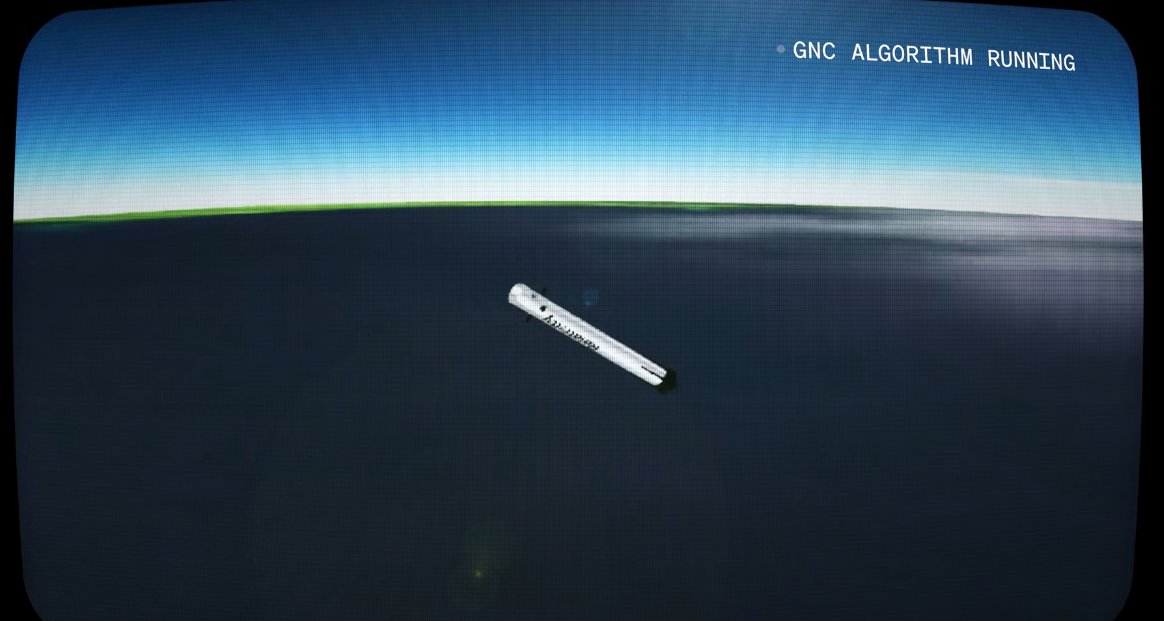 _Testflight_'s tweet image. their render so bad they had to put an 80's filter over it 😭