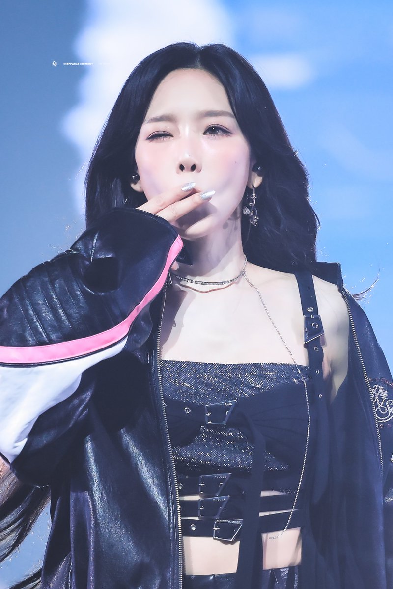 250309 The Tense 🚬

#TAEYEON #태연