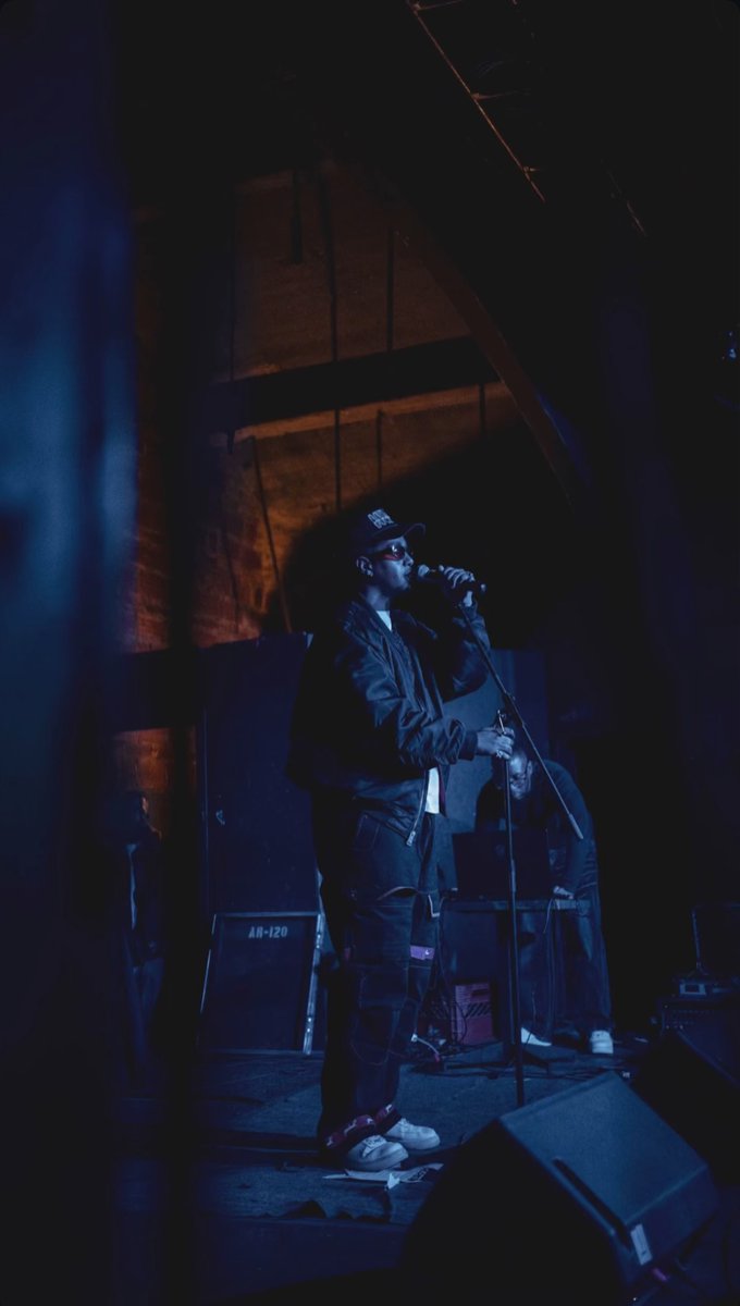 FESTIV3BEATS's tweet image. A little late … but had fun live engineering for @parisplayedyou on his PLAYED YOU Tour 🇨🇦