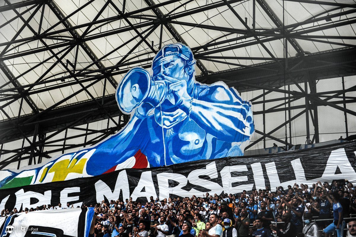 Patrice de Peretti dit « Depé » aurait eu 53 ans aujourd'hui. joyeux anniversaire à notre légende 💙🕊️