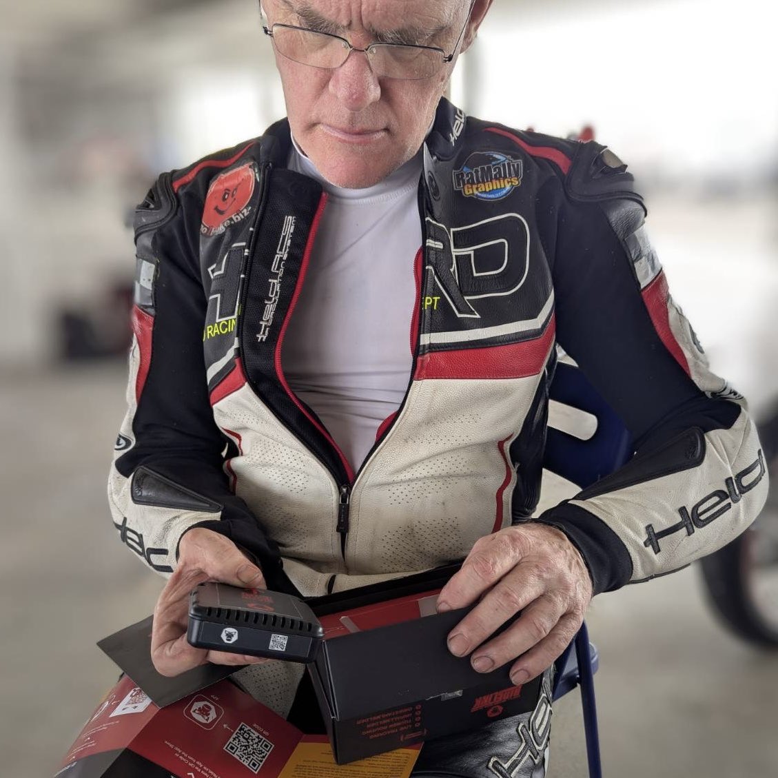 no1bloke's tweet photo. What do we have here? It’s Tuesday time to try something new 👍 @RideLink1 #ridelink @HeldBikeGear #heldbikegear #heldbikerfashion #motorrad #motorradfahren @ratmally #ratmally #tracklife #lifeontrack #trackday #motorsport #motorcycle #motorbike #statistics #ridesafe #ridesmart https://t.co/pEB0kETCIS
