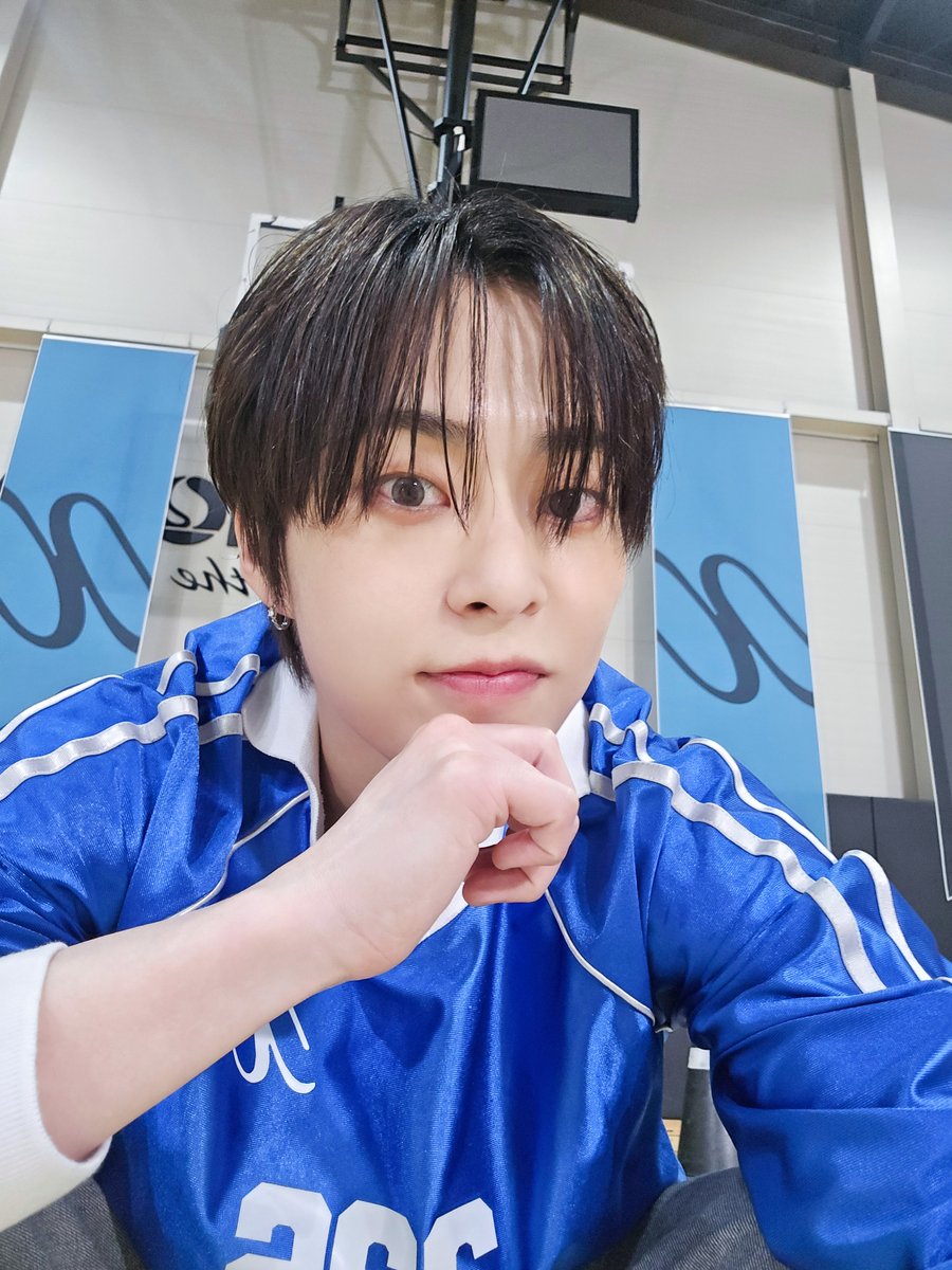 Warner_Music_Kr's tweet photo. 어디서도 본 적 없는 내 최애의 스포츠룩⚽️🖤

시우민 (XIUMIN)의 Sports Dance 영상을
지금 바로 워너뮤직코리아 유튜브에서 감상해 보세요!

🔗 https://t.co/JIHyHEJKOp

#warnermusic #warnerkpop
#WMKoriginals #SportsDance #스포츠댄스
#시우민 #XIUMIN #WHEE
@XIUMIN_INB100 https://t.co/6g5Xui5oPN