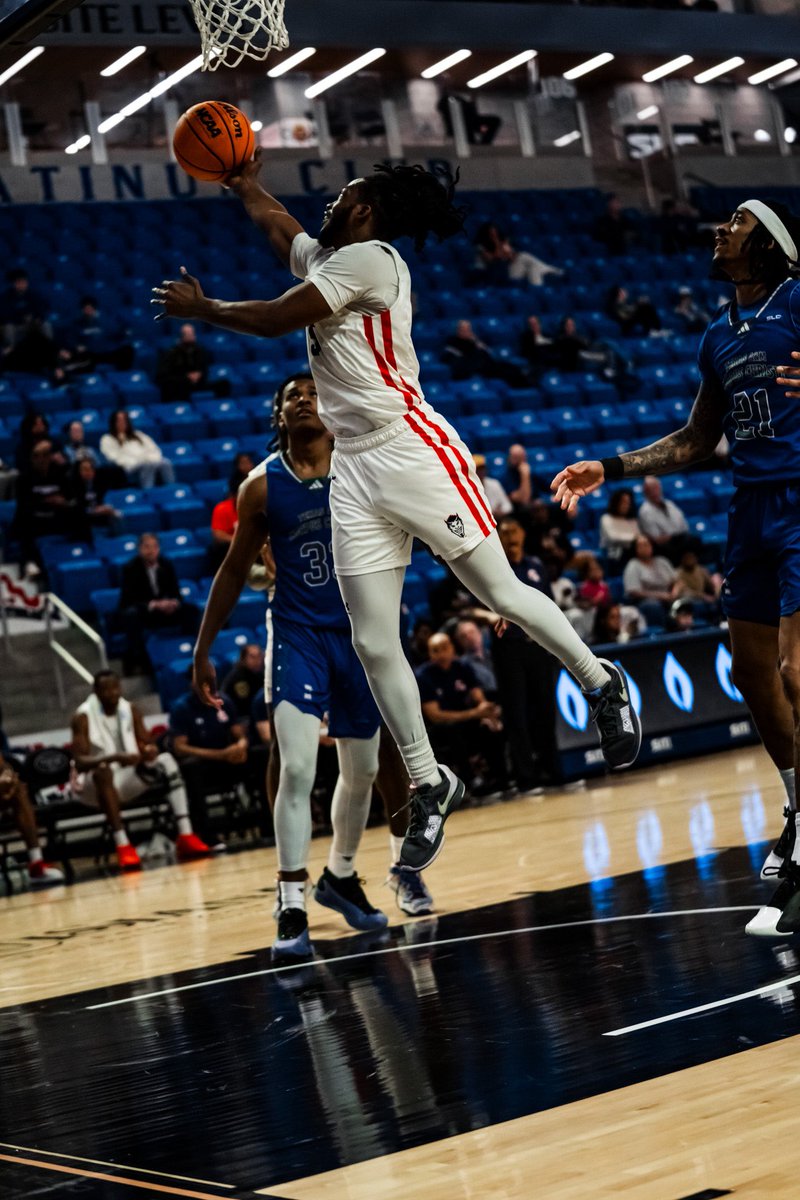 4 games = 4 photos 
#GTL x #SportsMedia