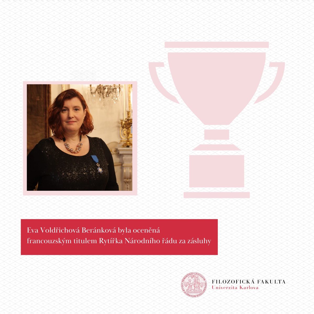 Filozofická fakulta Univerzity Karlovy (@ff_cuni) on Twitter photo 🎖️ Eva Voldřichová Beránková z Ústavu románských studií FF UK, která zároveň působí jako prorektorka pro zahraniční záležitosti <a href="/UniKarlova/">Univerzita Karlova</a>, byla oceněná francouzským titulem Rytířka Národního řádu za zásluhy. 🇫🇷 ff.cuni.cz/2025/03/prof-e…
<a href="/France_CZ/">La France à Prague 🇫🇷🇨🇿</a>, <a href="/IFPrague/">IF Prague</a> 🎖️ Eva Voldřichová Beránková z Ústavu románských studií FF UK, která zároveň působí jako prorektorka pro zahraniční záležitosti <a href="/UniKarlova/">Univerzita Karlova</a>, byla oceněná francouzským titulem Rytířka Národního řádu za zásluhy. 🇫🇷 ff.cuni.cz/2025/03/prof-e…
<a href="/France_CZ/">La France à Prague 🇫🇷🇨🇿</a>, <a href="/IFPrague/">IF Prague</a>