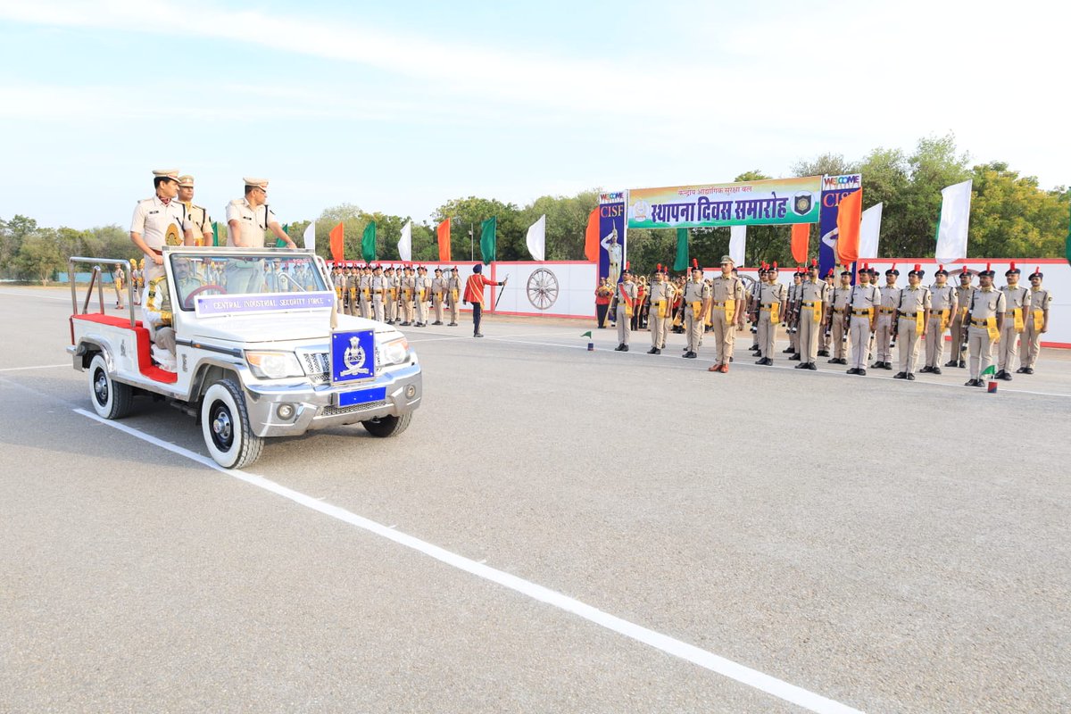 CISFTraining's tweet photo. Celebrating 56 glorious years of pride, unity &amp; dedication @RTCBehror!

A grand parade, vibrant cultural events &amp; unforgettable moments filled the day with joy!

#RTCBehror #56Years #CISF. @CISFHQrs https://t.co/75OMbhkQji