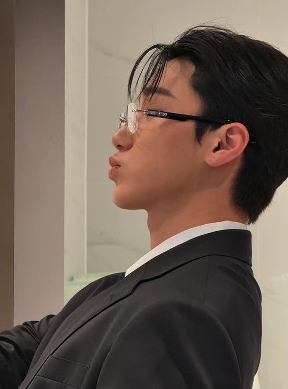 softsanpics's tweet image. :3