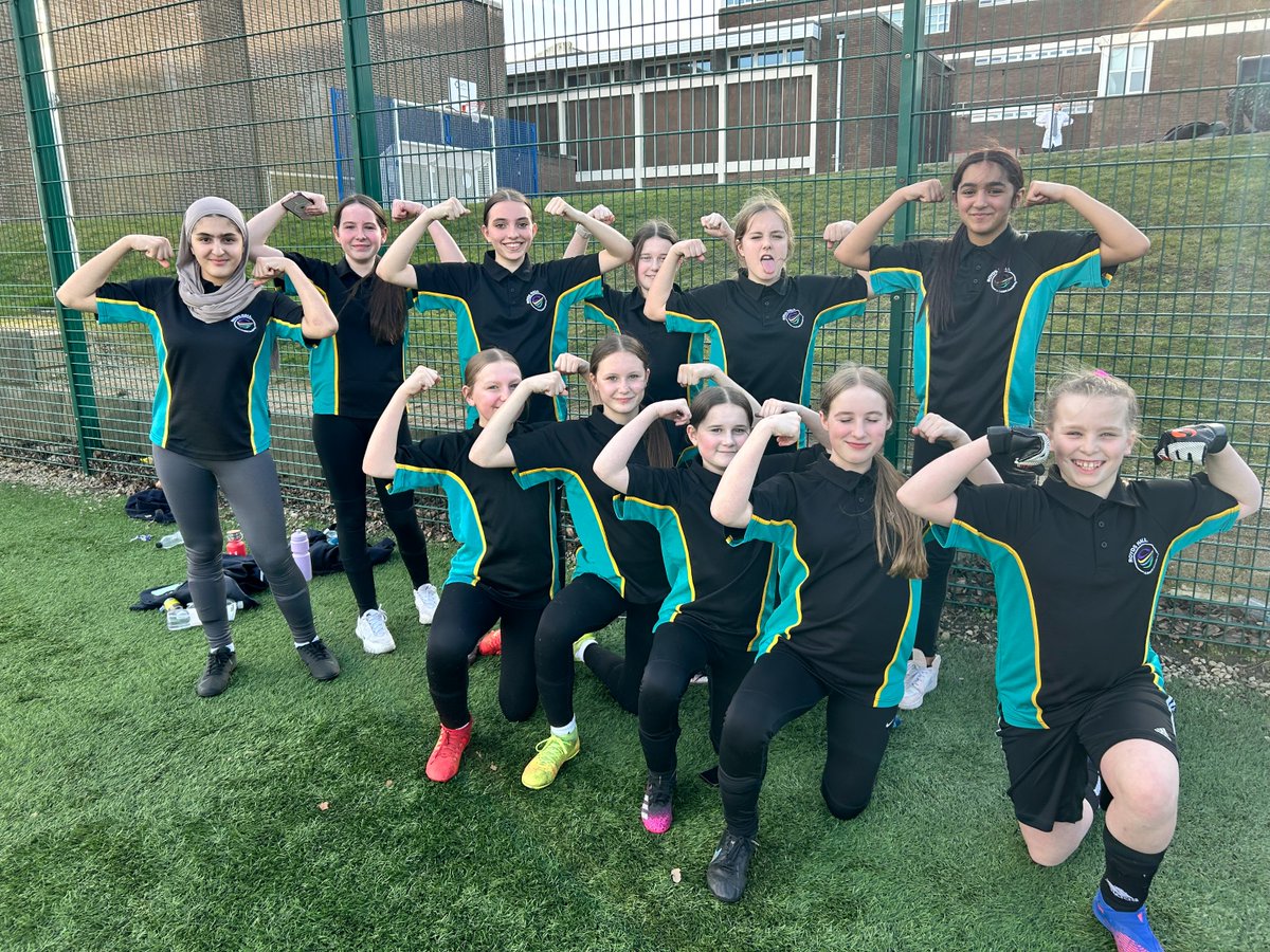 The U13 girls football team remain undefeated with a win over Thornhill and two draws against Huddersfield Grammar and Moorend. Well done!