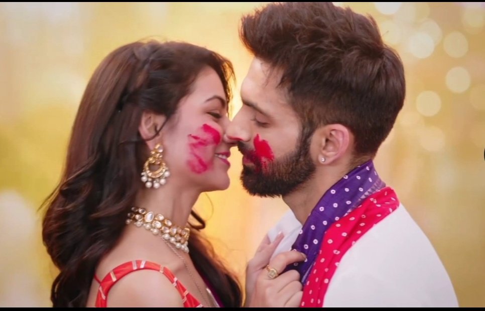 From this to this we have already come a long way ahead 😭😭🤧🤧❤️❤️❤️#KaiseMujheTumMilGaye