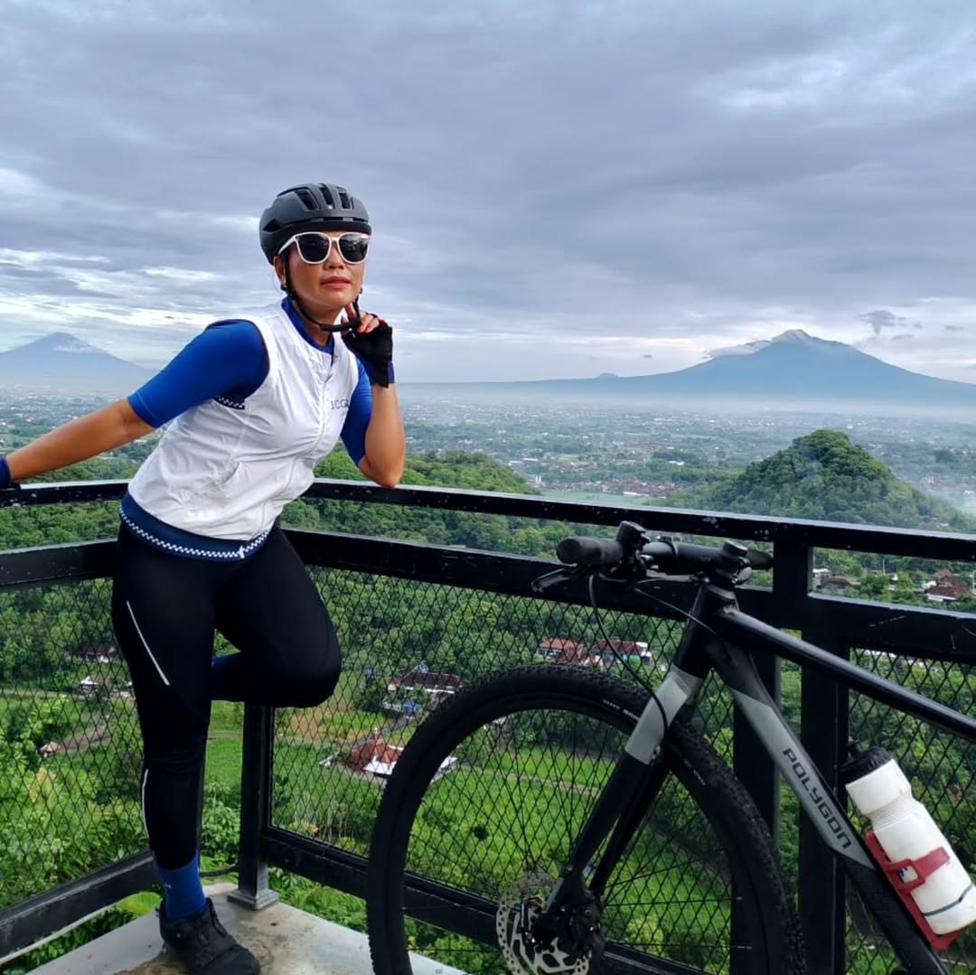 BlusukanBantul's tweet image. repost @wantigunawati
Happy new year

#sosok#blusukanbantul#bantul#viewmerapi#newyear