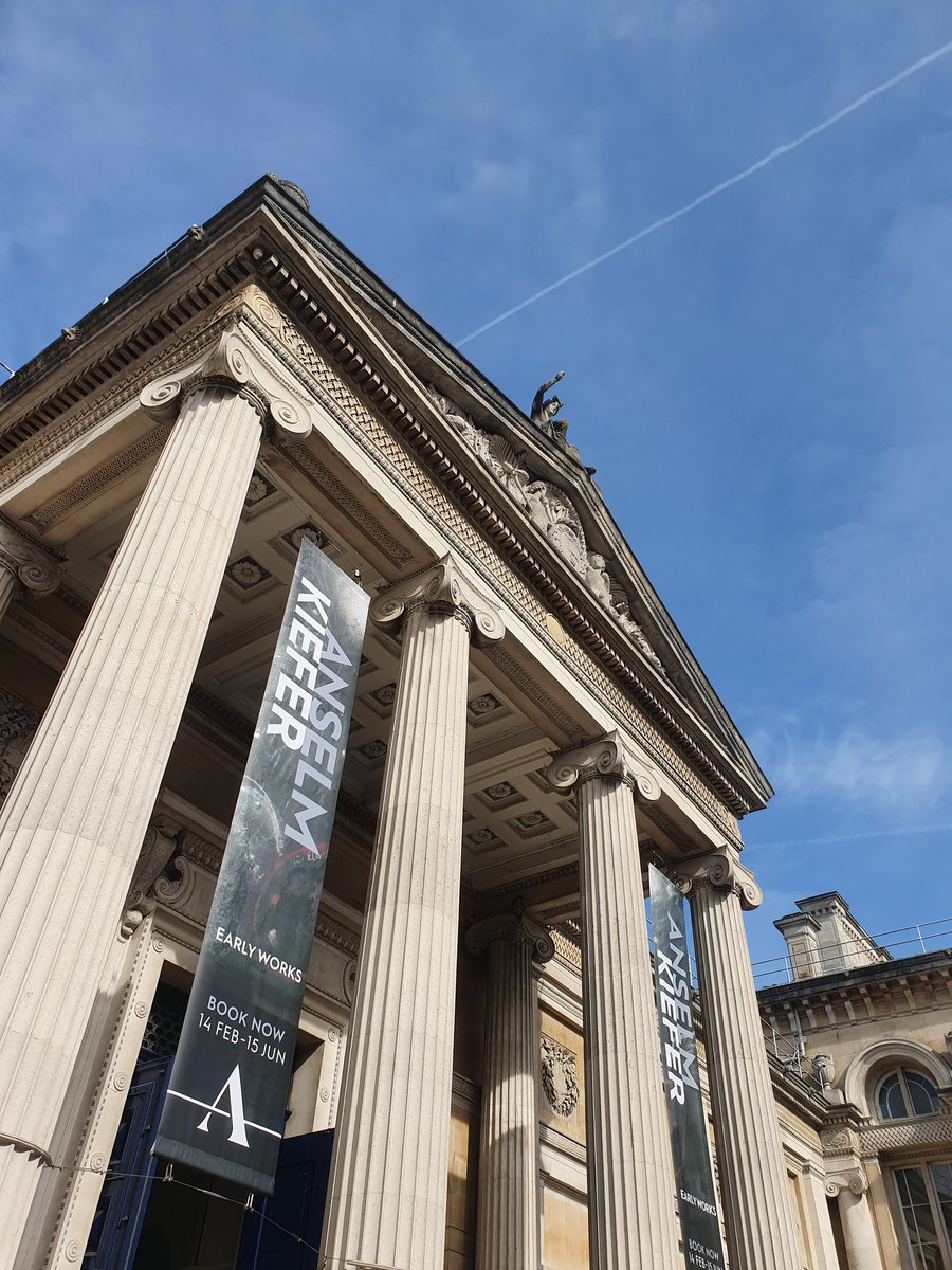 βππ£ππ€ πΉπ£πππππ₯π₯ (@chrisbbridgett) on Twitter photo What a stunning museum the <a href="/AshmoleanMuseum/">Ashmolean Museum</a> is. Ceramics from 2000 bc 500 year old violins to ancient weapons from pre history. My daughter is going Worcester College Oxford University in the autumn so I reckon a few more visits is on the cards. What a stunning museum the <a href="/AshmoleanMuseum/">Ashmolean Museum</a> is. Ceramics from 2000 bc 500 year old violins to ancient weapons from pre history. My daughter is going Worcester College Oxford University in the autumn so I reckon a few more visits is on the cards.