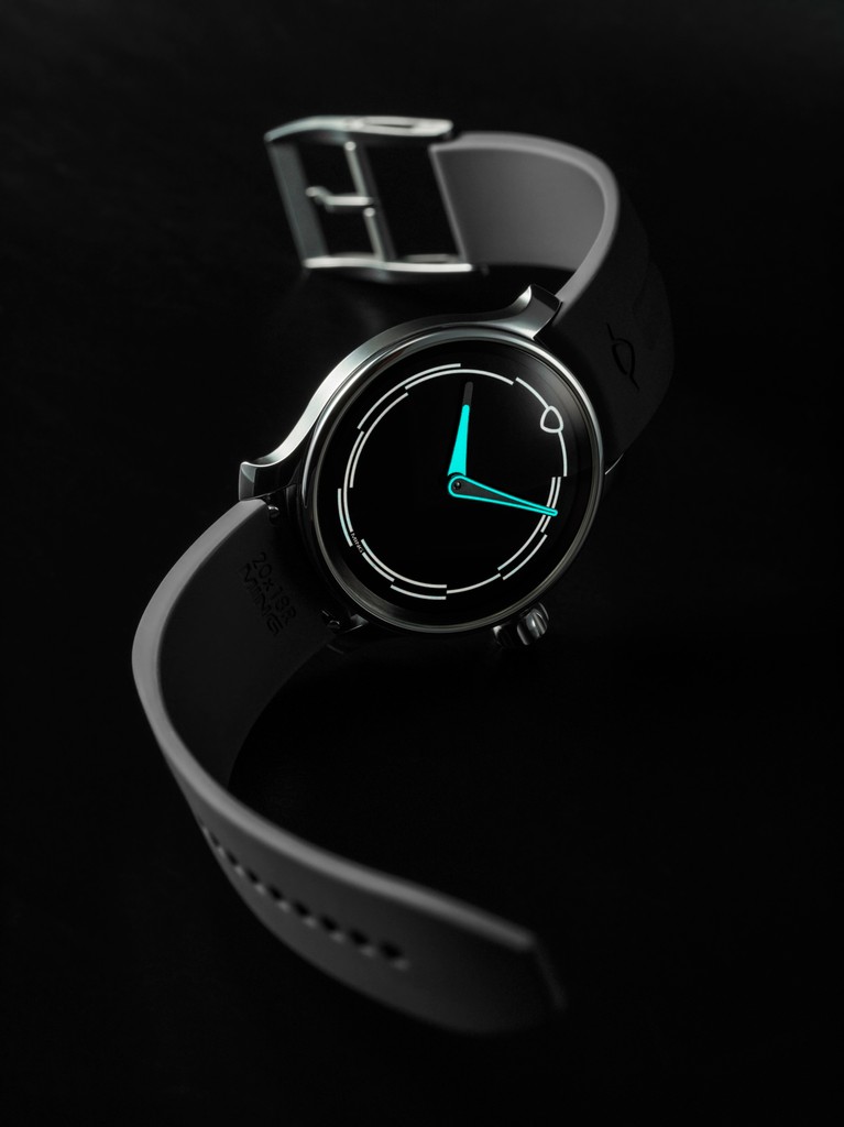 AceJewelers's tweet image. It's MING Launch Week on our Ace socials and we are going minimalistic with the 37.02 - the first MING to be designed, engineered and managed internally at their new Swiss operations.

The watch retails at EUR 4.200 incl. 21% VAT

#AceJewelers #MINGwatches #IndependentWatches