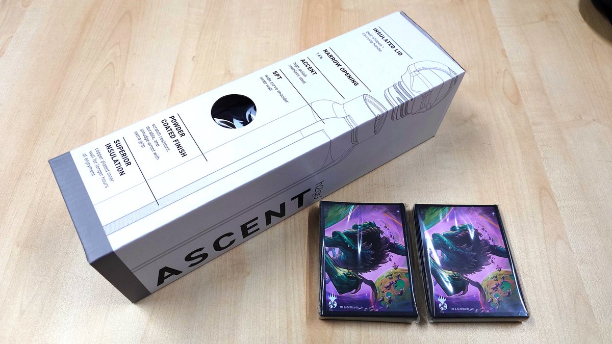 MtgBigmagic's tweet photo. 【MTG】プロツアー『霊気走破』お土産プレゼントキャンペーン🎁#PTDFT
抽選で1名様にマエノソノケンタ選手からのお土産セットをプレゼント

✅応募方法
1.当アカウントをフォロー
2.このキャンペーンポストをリポスト
🗓️締切：3/16まで

渡邉崇憲選手のPTレポート公開中！
https://t.co/SHkC5cp4yQ https://t.co/LGaffn3t1P