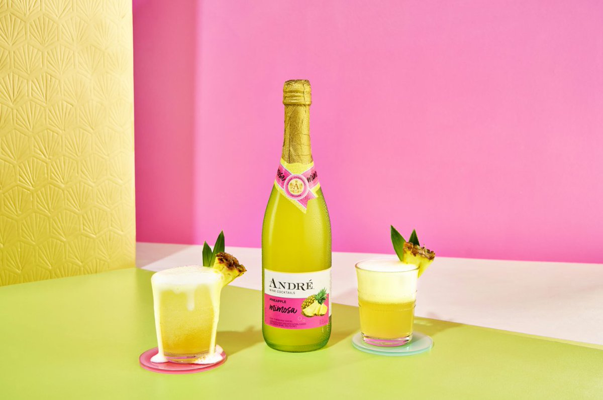 When life gives you pineapples, make mimosas🍍✨

OR you can grab André's premixed pineapple mimosa, just pop &amp; pour! Click the link: andre-champagne.com/FindNearMe 🍾🔗