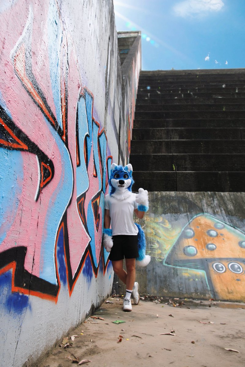 Concrete Canvas 🎨

📸 <a href="/chrono_woof/">Chrono 🐺</a>