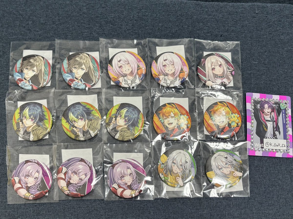 K_0x0_S2's tweet photo. にじさんじ ストリートファイター6 スト6 カプくじ アクスタ アクキー 缶バッジ
C賞 D賞 E賞

【譲】画像1.2.3

【求】♦️☕️

♦同賞での1:1交換のみ
♦郵送での交換希望

検索からでもお気軽にお声掛け下さい🙇‍♀️ https://t.co/KxbvHrB1t3